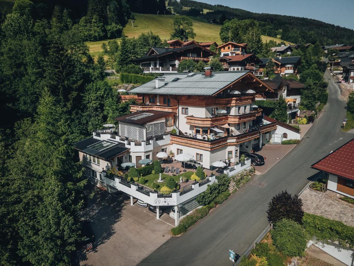 Landhaus Andrea Saalbach Exteriör bild